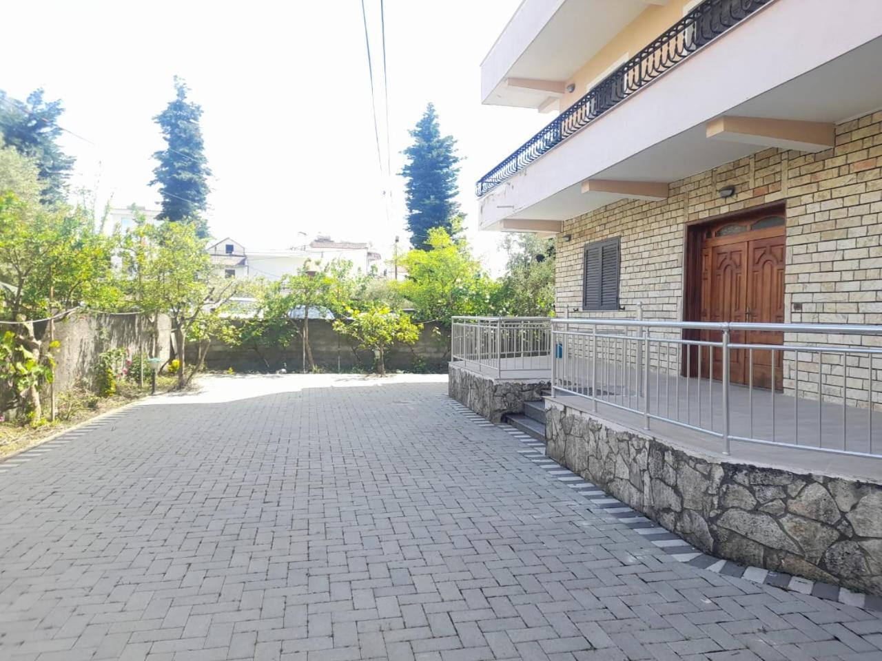 Gjestgiverier Iliria *